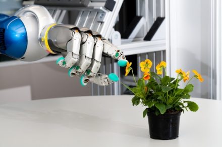 02-hit_hand_w_new_sensors_2-00067