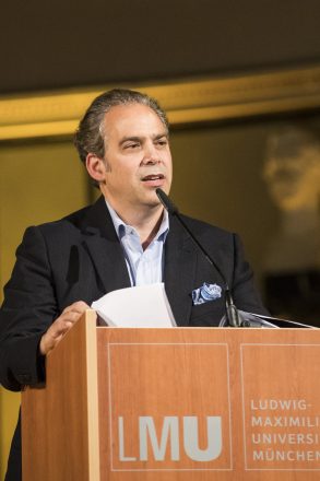 Leading Entrepreneurs Winter 2016