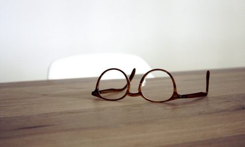 Eyeglass24