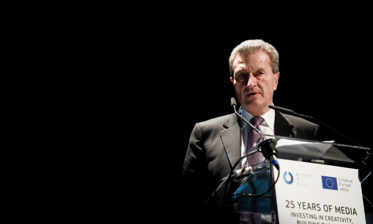 Günther Oettinger at the podium