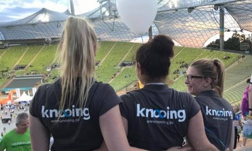 knooing Team