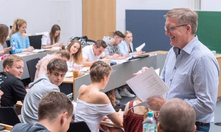 Digitalization visionaries