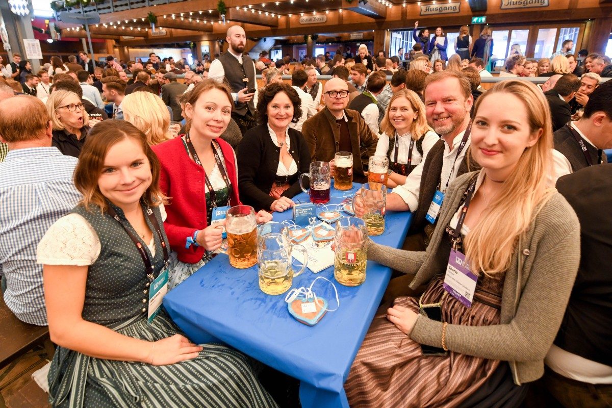 Diskussionen zum Thema Impact an den Topic-Tables mit Gabriele Böhmer als Table-Captain.