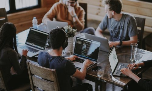 Startups are defying fears of a recession and are looking positively towards the future - this is the result of the current German Startup Monitor.