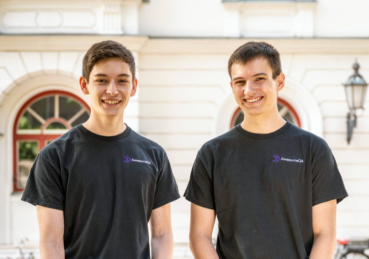 AwesomeQA