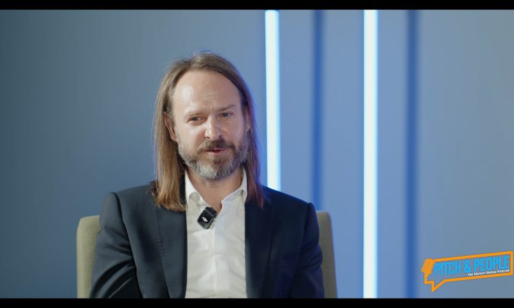 Philipp Baaske, Vizepräsident für Entrepreneurship der LMU und Mitgründer von Nanotemper, zu Gast im Munich Startup Podcast Pitch & People.