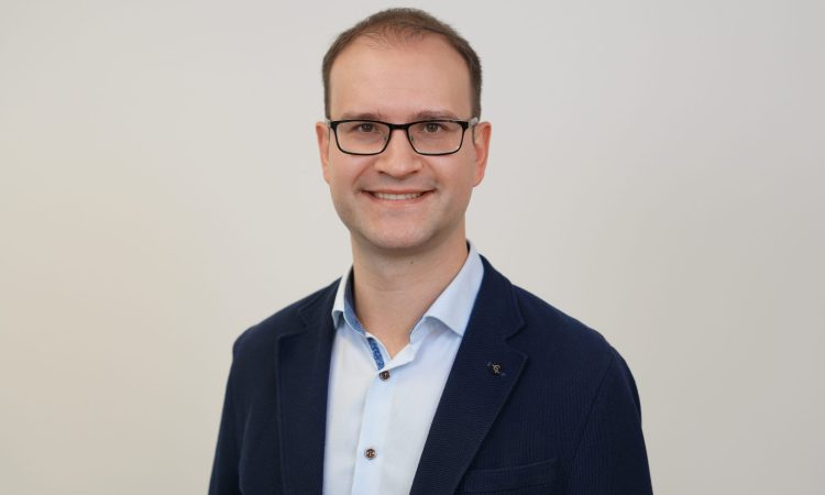 Smartbax Robert Macsics