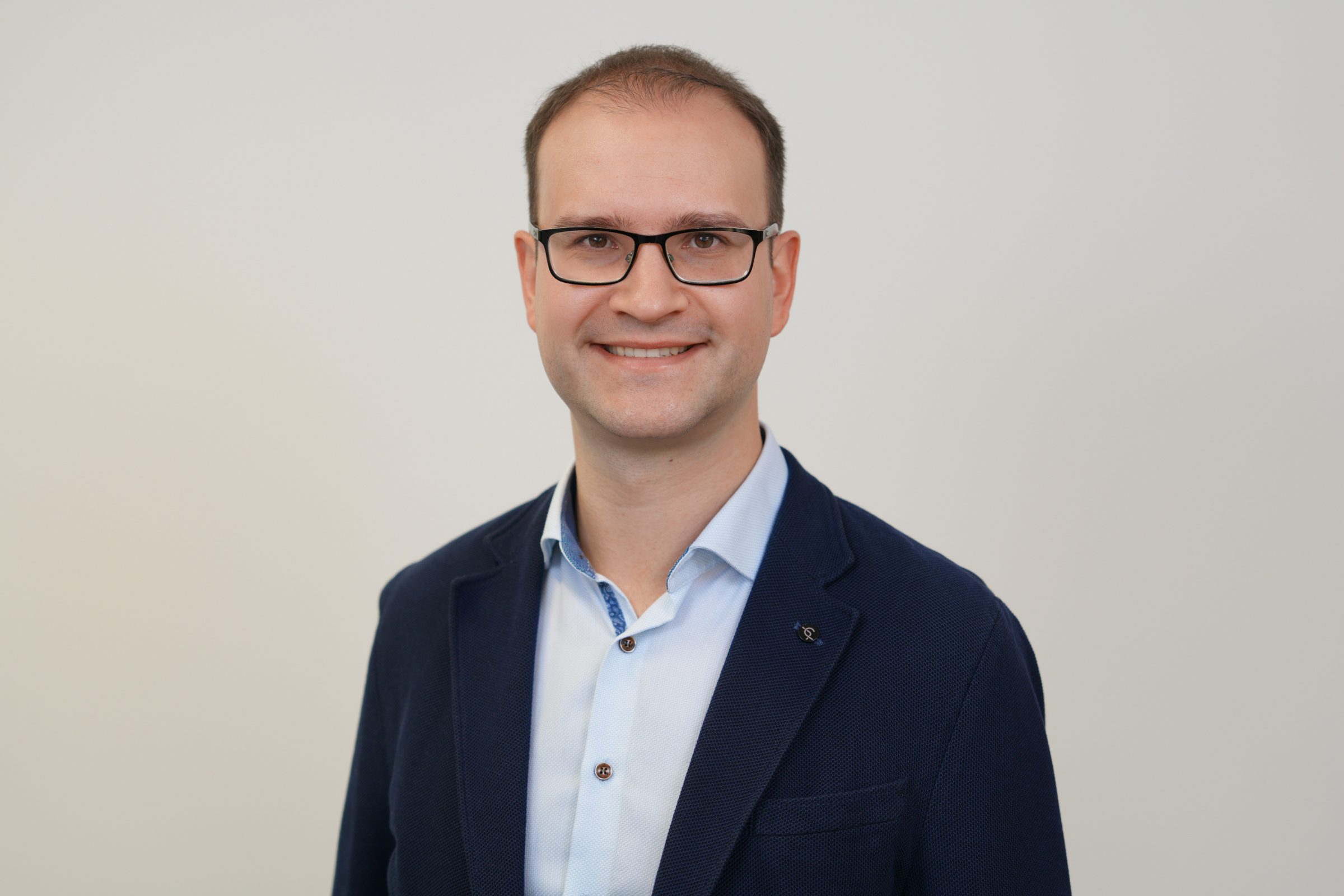 Smartbax Robert Macsics